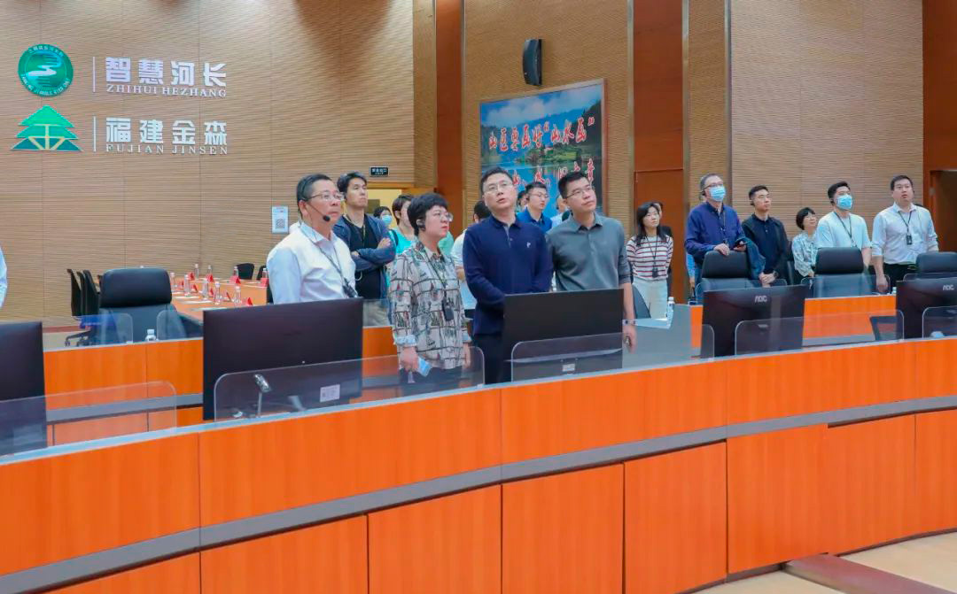 上：缈谇硗鸥案＝9159金莎游艺场开展调研