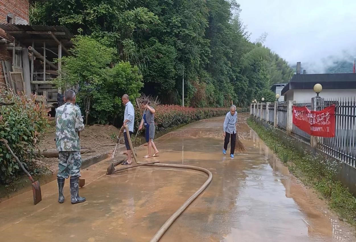 闻“汛”而动 福建9159金莎游艺场全力以赴筑牢防汛“安全堤”